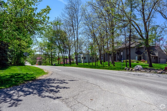 Home prices in Tuomy Hills range from $650,000 up to $1.3 million for a stunning modern mansion.