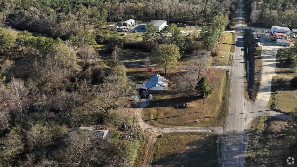 3820 Logan Martin Dam Rd, Cropwell, AL 35054 - photo 2