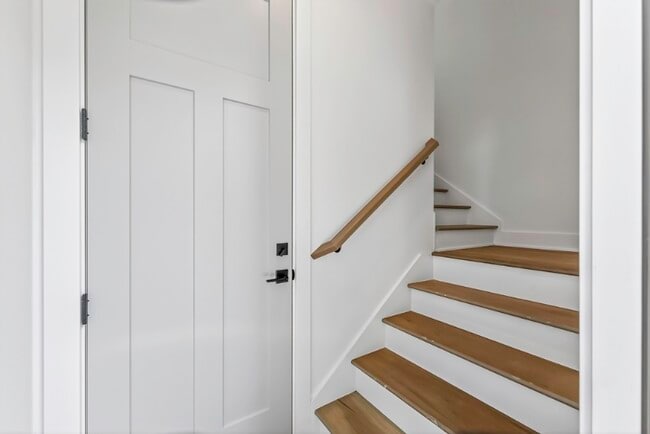 2133 N Talbott St, Indianapolis, IN 46202 - photo 4