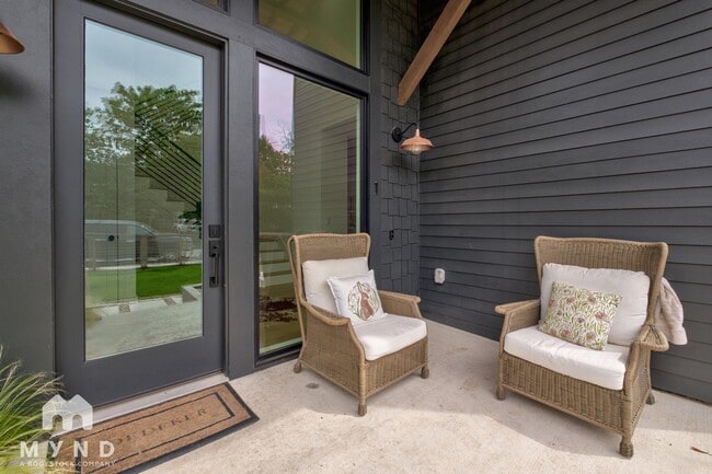 4429 Gillis St unit 1, Austin, TX 78745 - photo 4