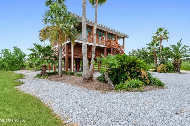 218 Front St, Pass Christian, MS 39571 - photo 2