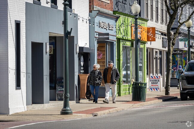 Edgeworth residents enjoy the shops and food options on Beaver Street.