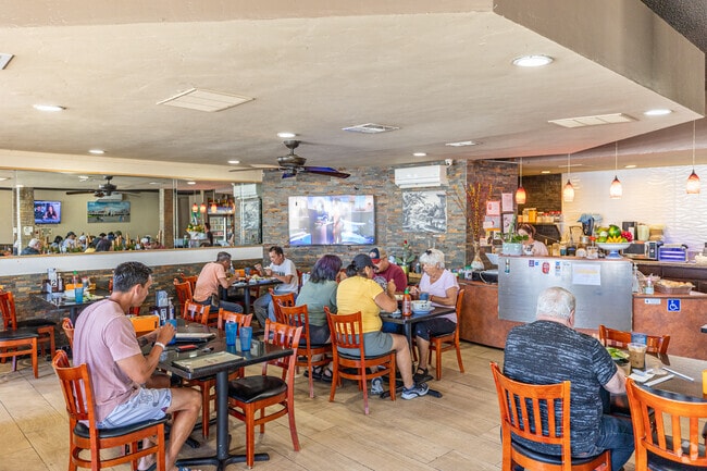 Pho Van is a popular Pho restaurant in Teralta West.