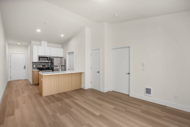 8417 SW 24th Ave unit 314, Portland, OR 97219 - photo 4