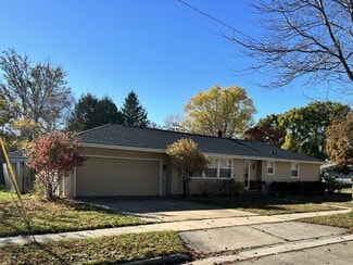 907 E Harding Dr, Appleton, WI 54915
