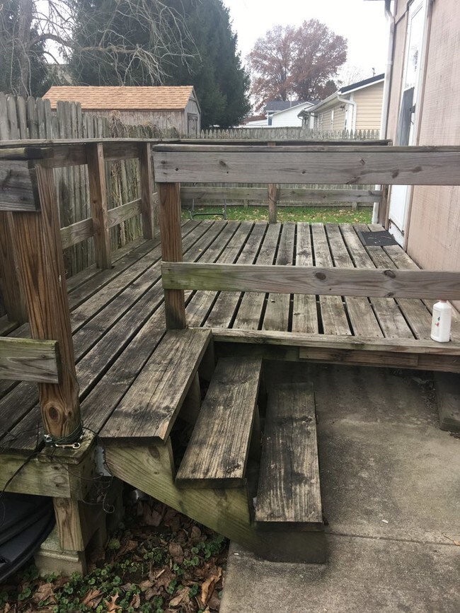 112 Ashland Dr Unit A, South Point, OH 45680