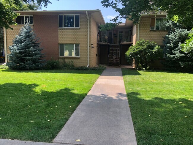 713 Collyer St unit E, Longmont, CO 80501 - photo 2