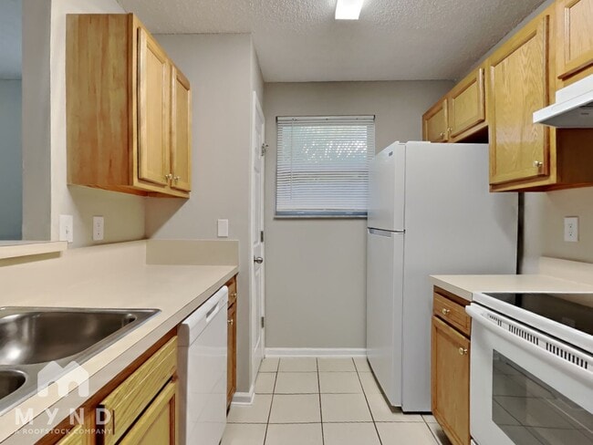 2908 Spencer St, Jacksonville, FL 32254 - photo 3