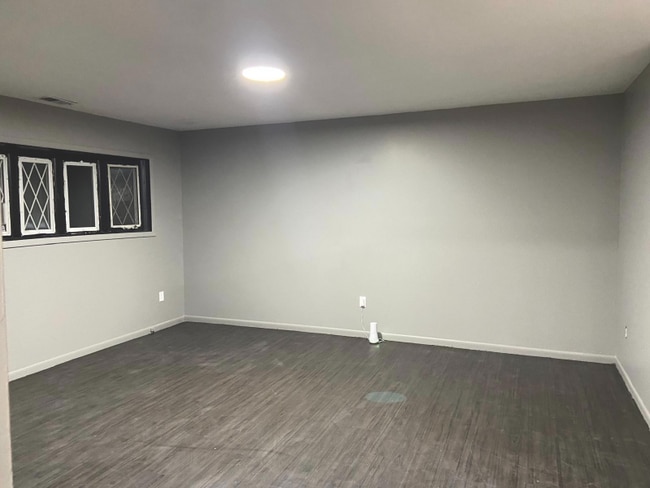 G3447 Barth St, Flint Township, MI 48504 - photo 3