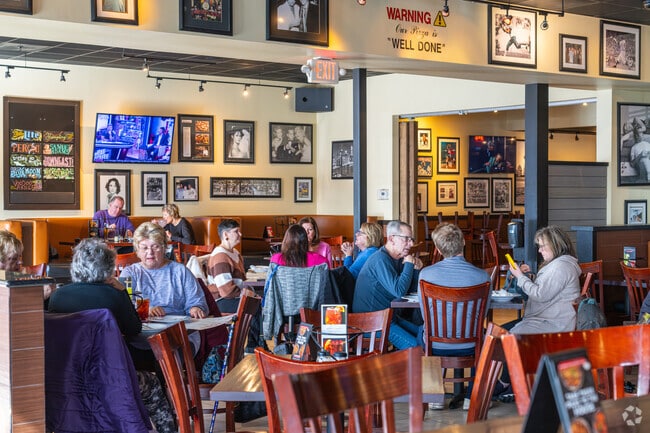 Enjoy your favorite pizza at Anthony's Coal Fired Pizza and Wings in Pike Creek.