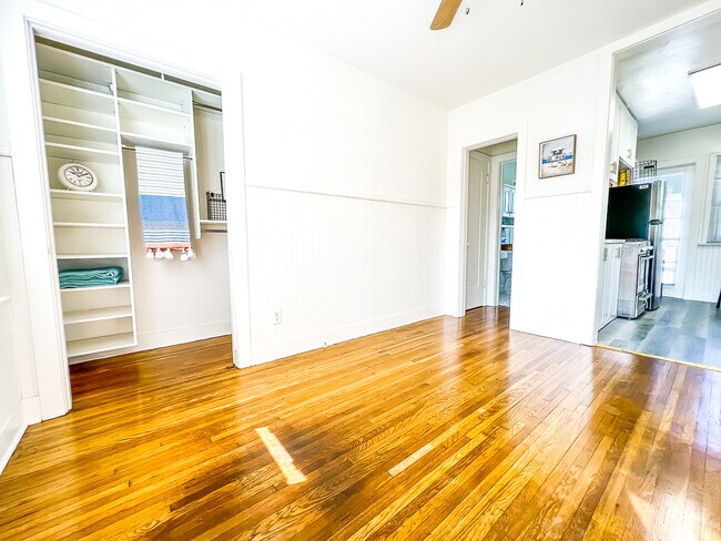 239 Pacific St unit I, Santa Monica, CA 90405 - photo 5