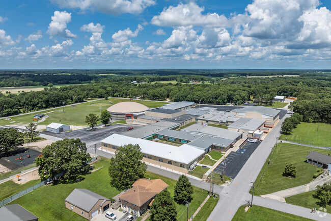 Morgan County Elementary School is on the same campus as the middle and high schools.