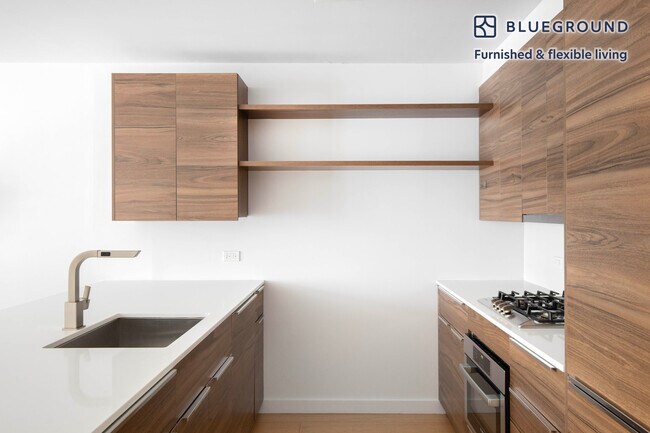 171 Suffolk St unit FL4-ID1314, New York, NY 10002 - photo 6