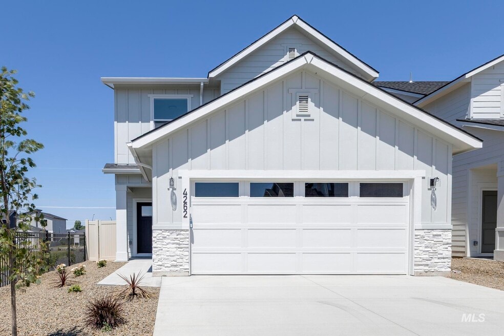 10819 Rutland St, Caldwell, ID 83605 - photo 1