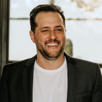 Aaron Phillips