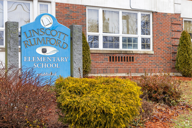 Welcome to the Linscott-Rumford Elementary School in Woburn, MA.