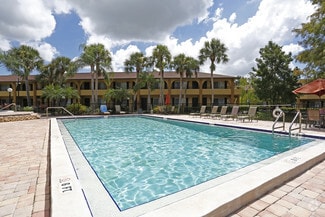 701 E Bay Dr, Largo, FL 33770