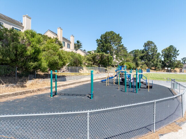 Monte Vista Middle School offers diverse programs in the heart of Monterey Vista.