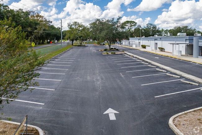 Lacoochee Elementary school has a large size parking lot for teachers and visitors.