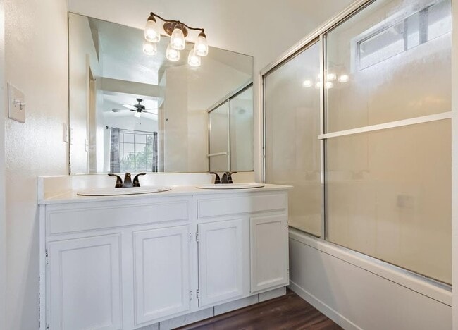 2683 Mitchell Ave, Clovis, CA 93611 - photo 3