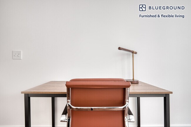 212 Stuart St unit FL3-ID842, Boston, MA 02116 - photo 4