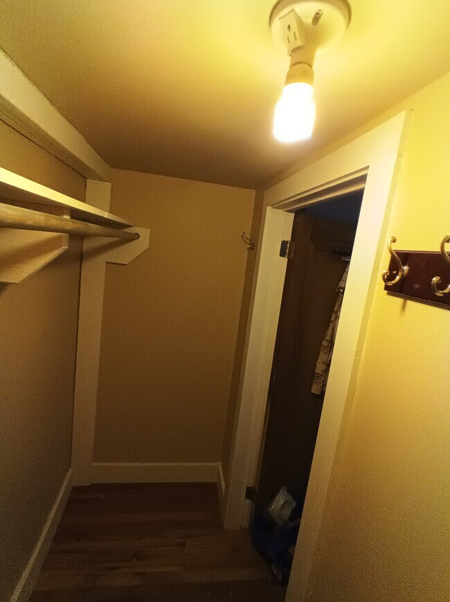 2009 2nd St NE, Minneapolis, MN 55418 - photo 6