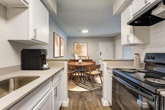5704 Spring Valley Rd, Dallas, TX 75254