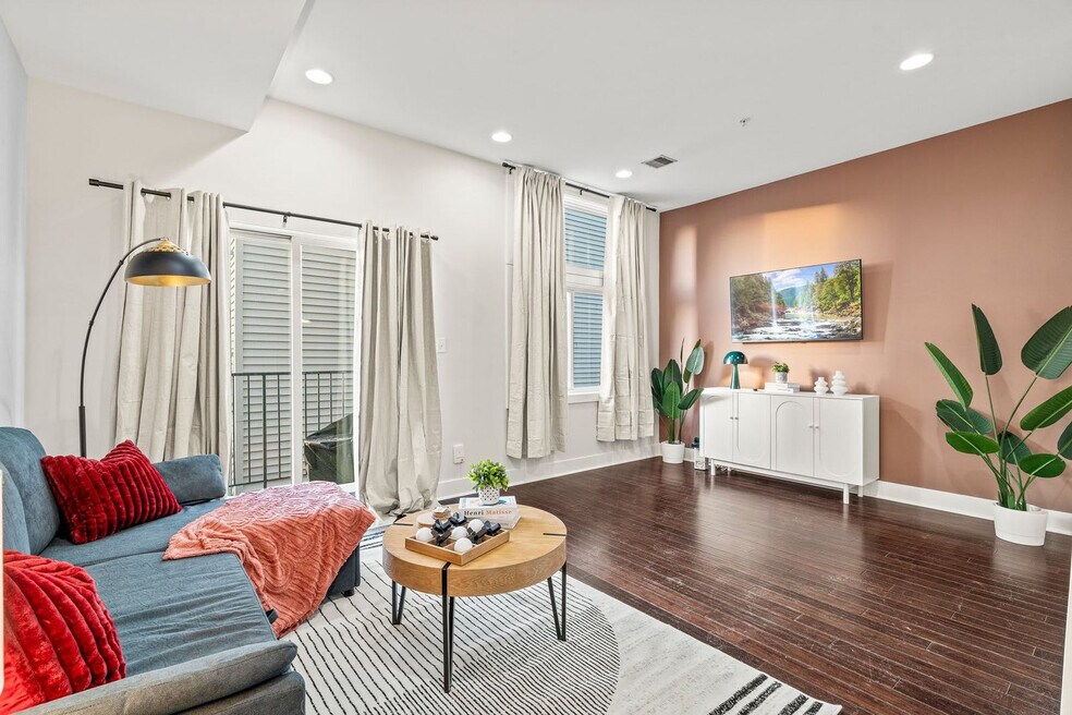 826 N Broad St unit ID1346818P, Philadelphia, PA 19130 - photo 1