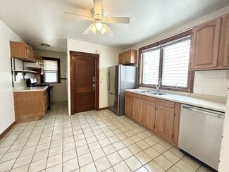 11 Romsey St Unit uni3 3-bed 1-bath, Boston, MA 02125
