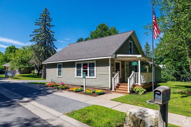 Sedgwick Pines, West Carthage, NY 13619 - photo 3