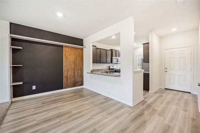 425 Elaine Vly Dr, Katy, TX 77493 - photo 3