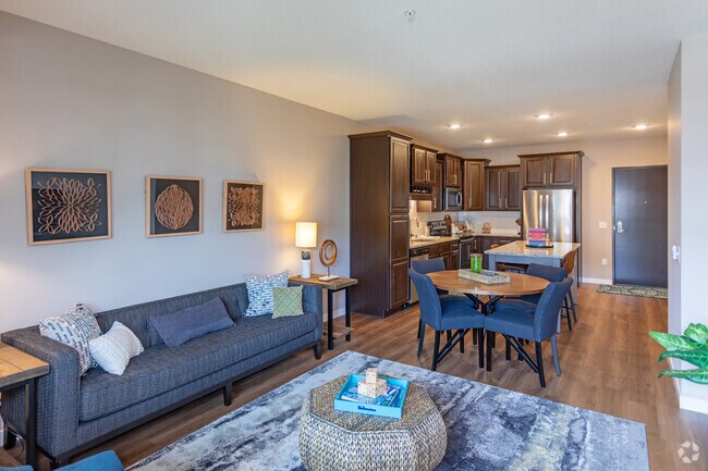 1BR, 1BA, Model, Sonoma - 847SF