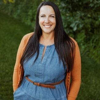 Molly Nelson