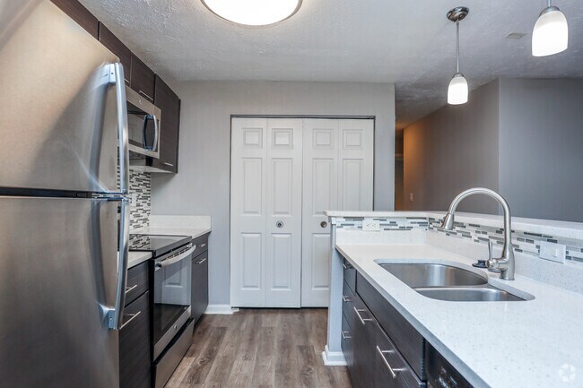 Decatur Flats, Decatur, GA 30033 - photo 3