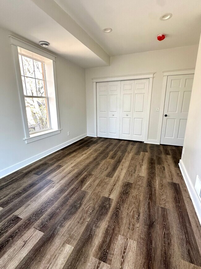 1128 Berlin Rd unit 2, Marshall, WI 53559 - photo 6