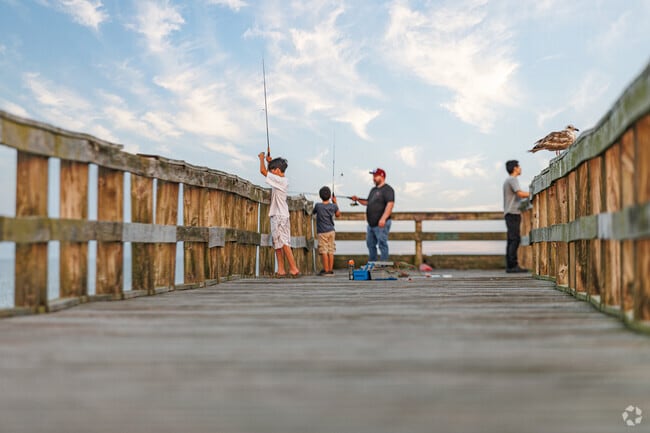 Port Mahon public Fishing Pier is 20 minutes north-east of Highland Acres.