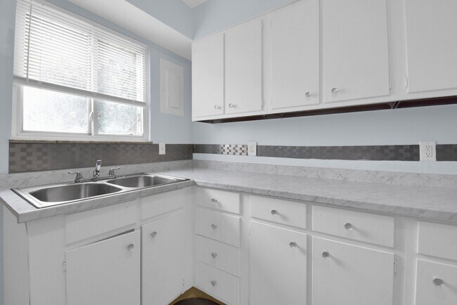 849 Wellington Blvd unit 849, Columbus, OH 43219 - photo 5