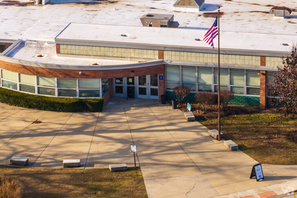 Woodview School