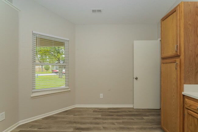 4038 Knollwood Ave, Franklin, IN 46131 - photo 6