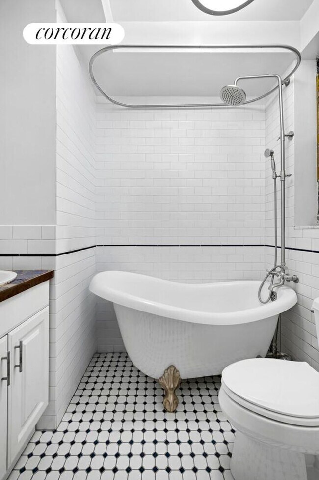 141 E 3rd St, New York, NY 10009 - photo 7