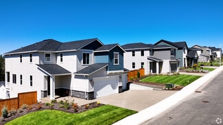 1877 Currin Creek, Estacada, OR 97023