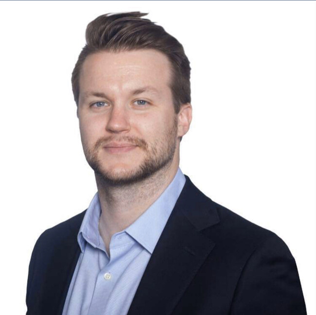 Agent Photo
