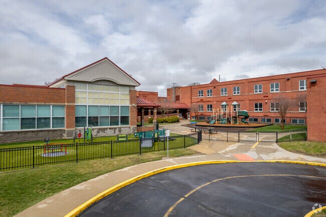 Barberton Intermediate School challenges students by offering an all encompassing curriculum.