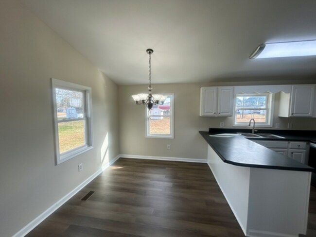 403 S Market St, Benson, NC 27504 - photo 7