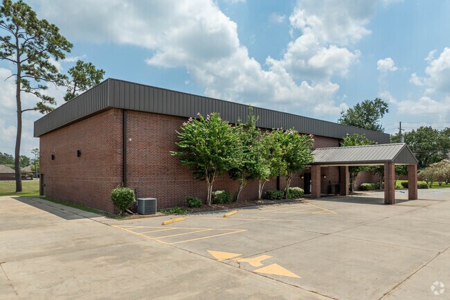 Lakewood Christian Academy is a school where students grow and excel.