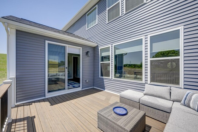 2324 Provencal Dr unit 36503412, Commerce Township, MI 48382 - photo 4