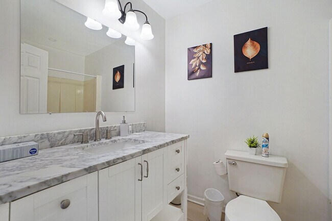 303 Danbury Dr unit ID1285015P, Naperville, IL 60565 - photo 7