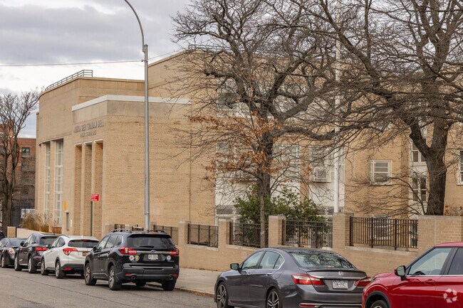 PS 205 Alexander Graham Bell is ranked #82 in New York City Public Elementary Schools.