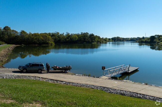 In Dry Ridge, residents enjoy access to Boltz Lake, community events, and a caring atmosphere just 30 miles south of Cincinnati.