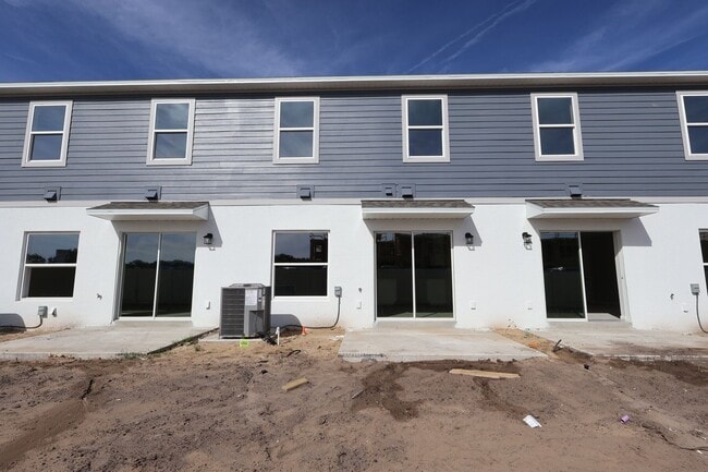 4152 Campsite Loop, Orlando, FL 32824 - photo 2